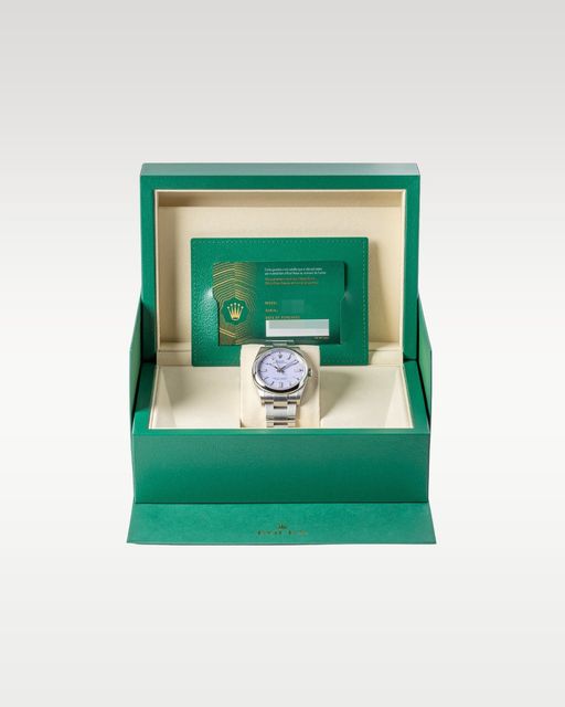 Rolex Oyster Perpetual 126000 Image 5